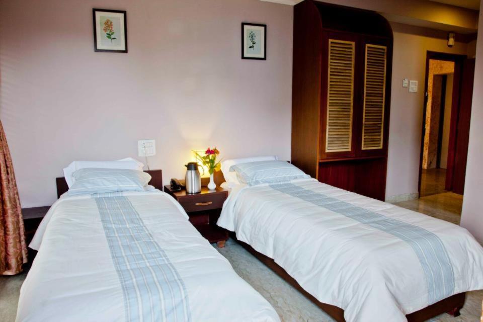 Hotel Rains Inn Gauháti Kültér fotó