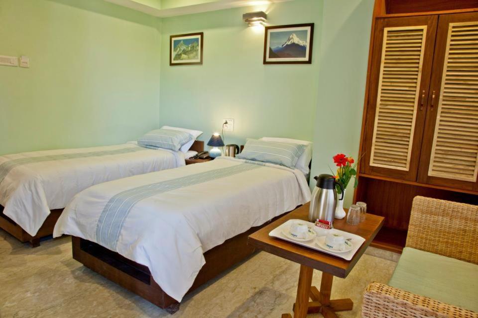 Hotel Rains Inn Gauháti Kültér fotó